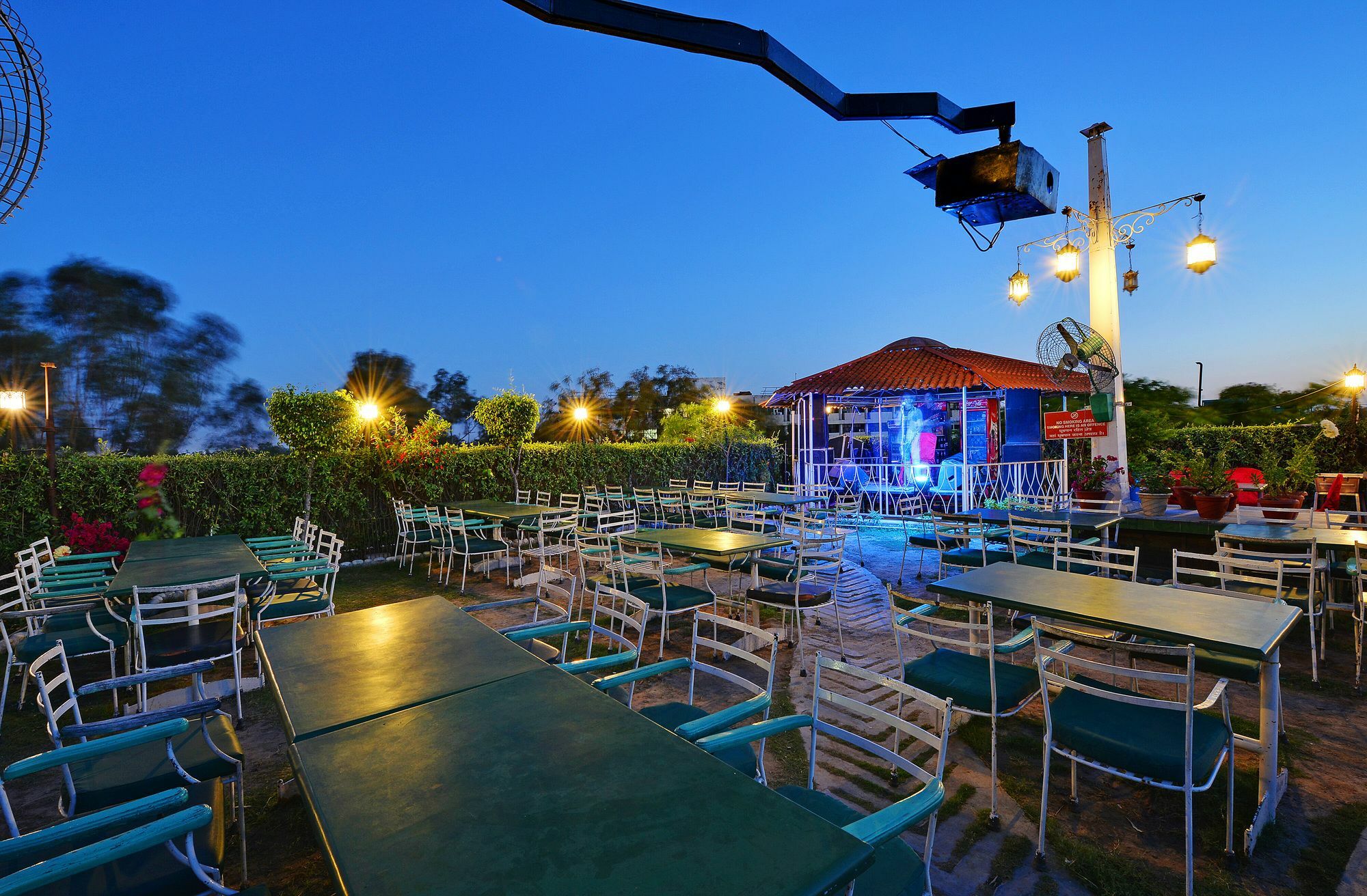 Hotel City Heart Premium Chandīgarh Buitenkant foto